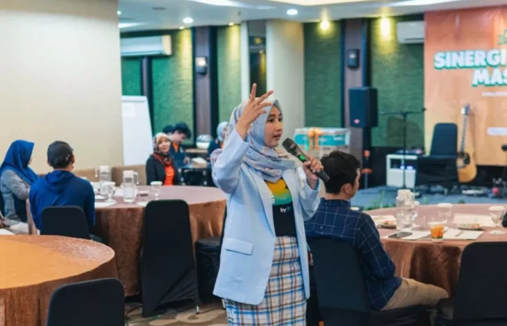 Susu Mbok Darmi Perkuat Kemitraan dengan Peternak Susu Lokal