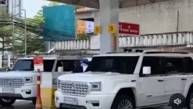 Viral! Mobil Mirip Kendaraan Dinas Kepresidenan Isi Bensin di area tempat Shell