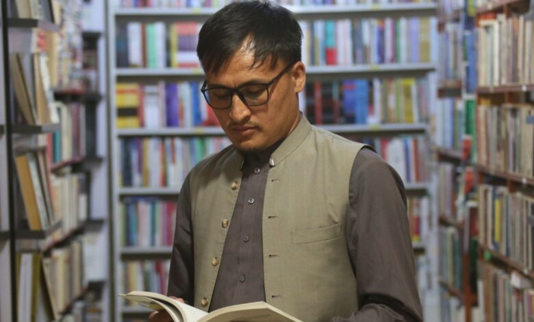 Budaya membaca pudar ke tanah wilayah Afghanistan pada berada pada kesulitan sektor ekonomi