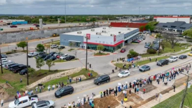 Protes Anti-Elon Musk Mengguncang Dealer Tesla pada Seluruh Dunia!