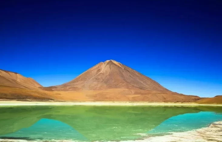 Racun di dalam area Danau Laguna Verde Diklaim seperti Air di area tempat Mars