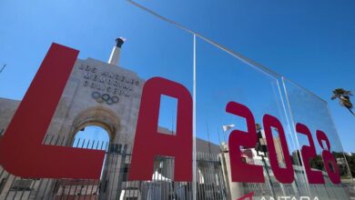 Upacara membuka Olimpiade Los Angeles 2028 diselenggarakan di dalam dua tempat kejadian