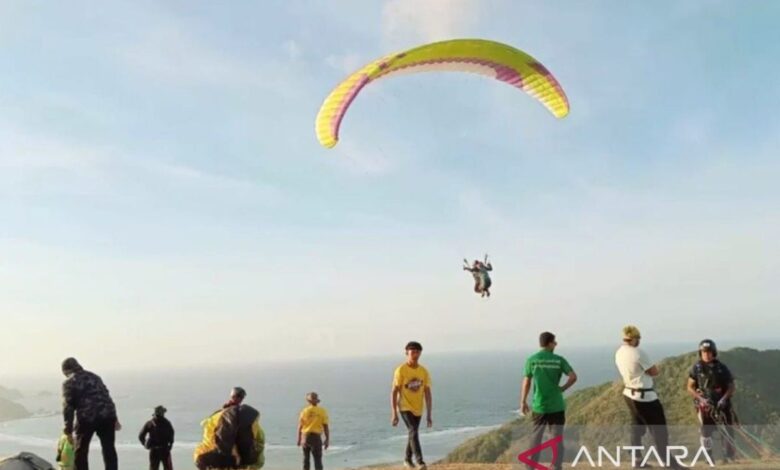 Atlet dari 8 negara ikuti perlombaan paragliding internasional pada NTB