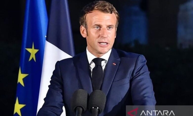 Prancis bantah tuduhan Macron gunakan narkoba pada saat lawatan ke negeri negeri Ukraina
